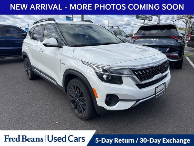 Certified 2022 Kia Seltos Nightfall Edition