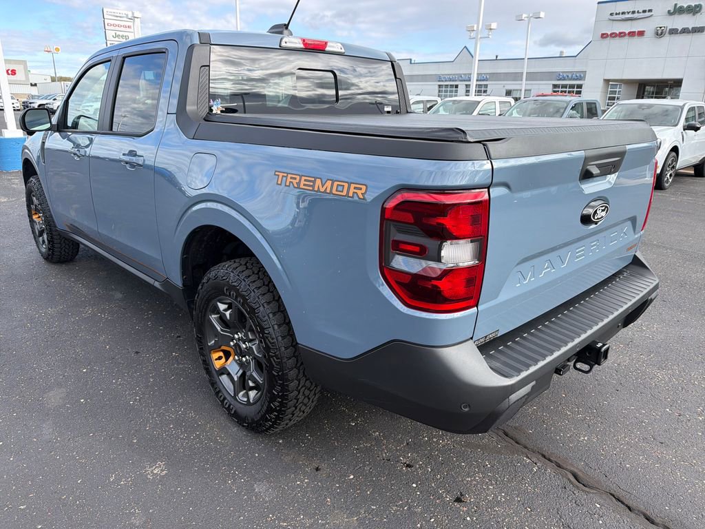 Used 2025 Ford Maverick Tremor AWD/4WD image 3