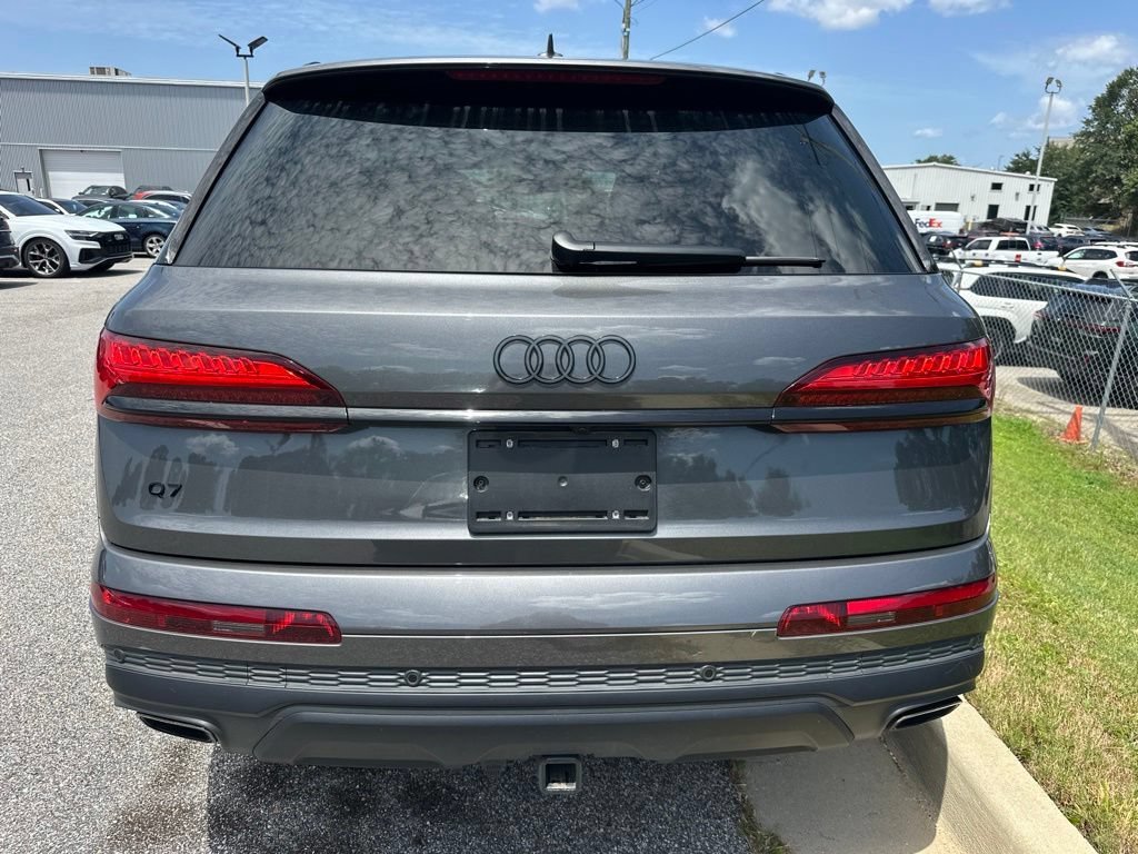 Used 2025 Audi Q7 2.0T Premium Plus AWD/4WD image 3
