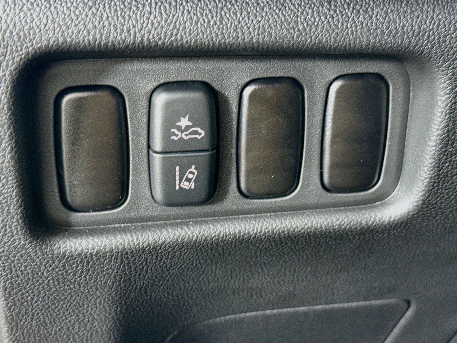 New 2027 Mitsubishi Outlander Sport ES AWD/4WD image 14