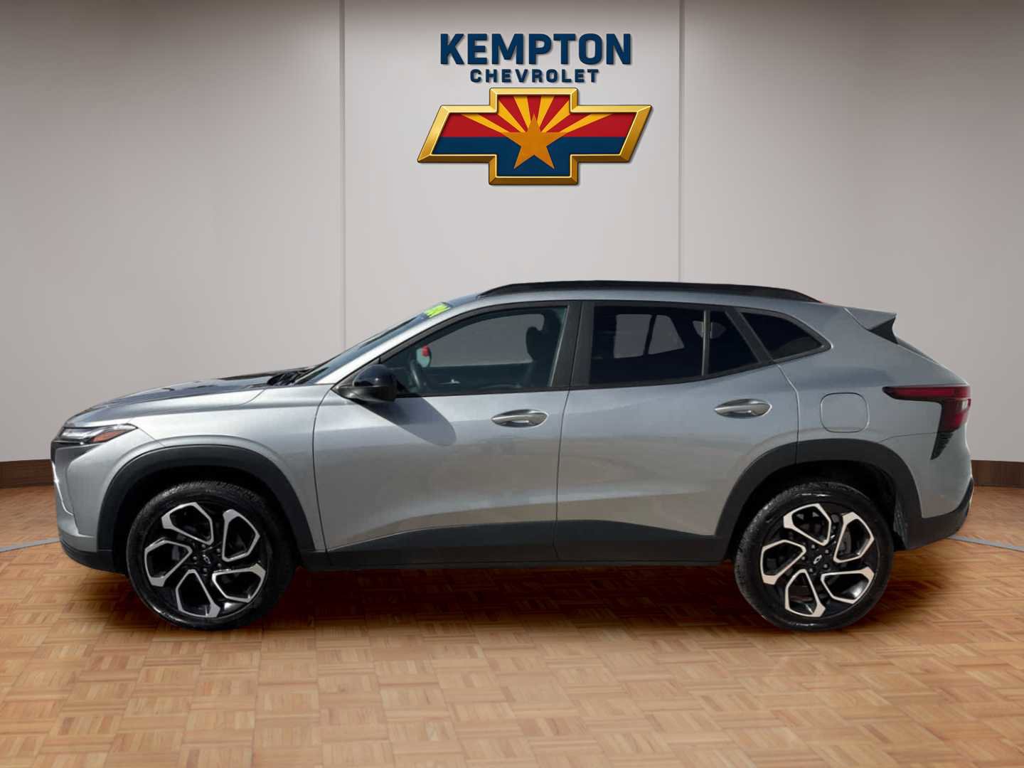 Used 2024 Chevrolet Trax RS w/ Driver Confidence Package image 3