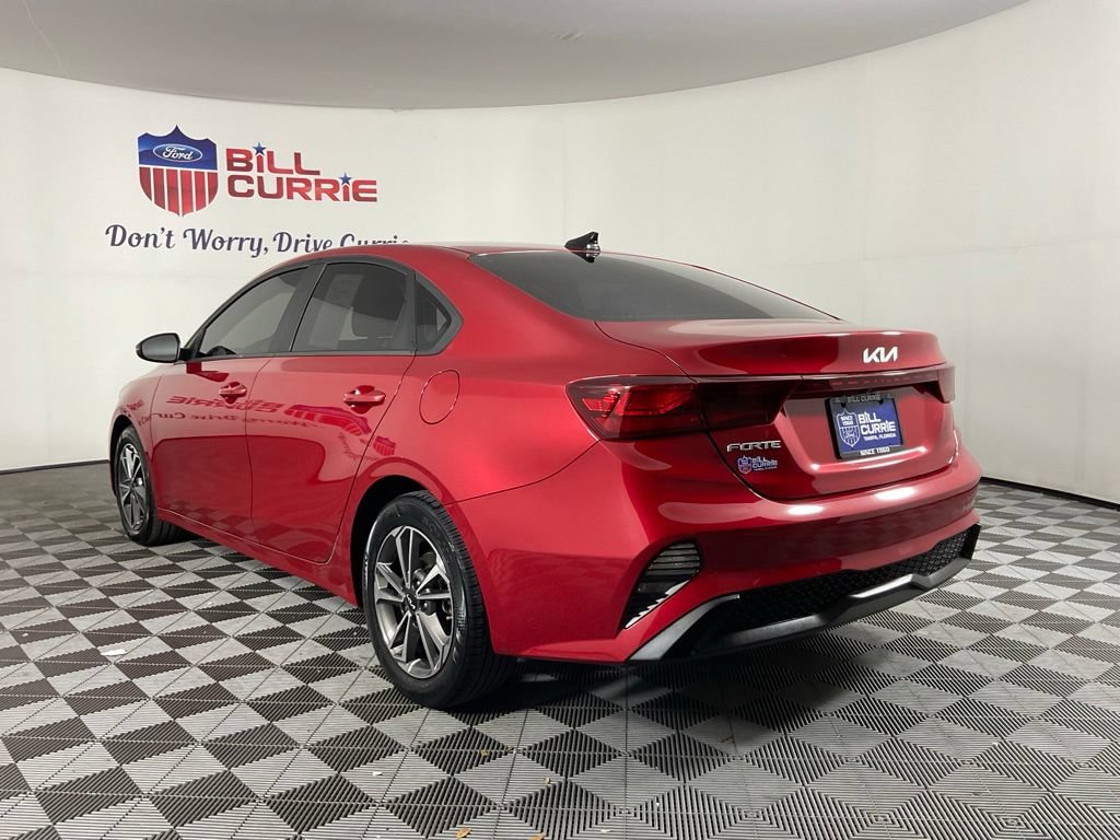 Used 2023 Kia Forte LXS w/ LXS Technology Package FWD image 5