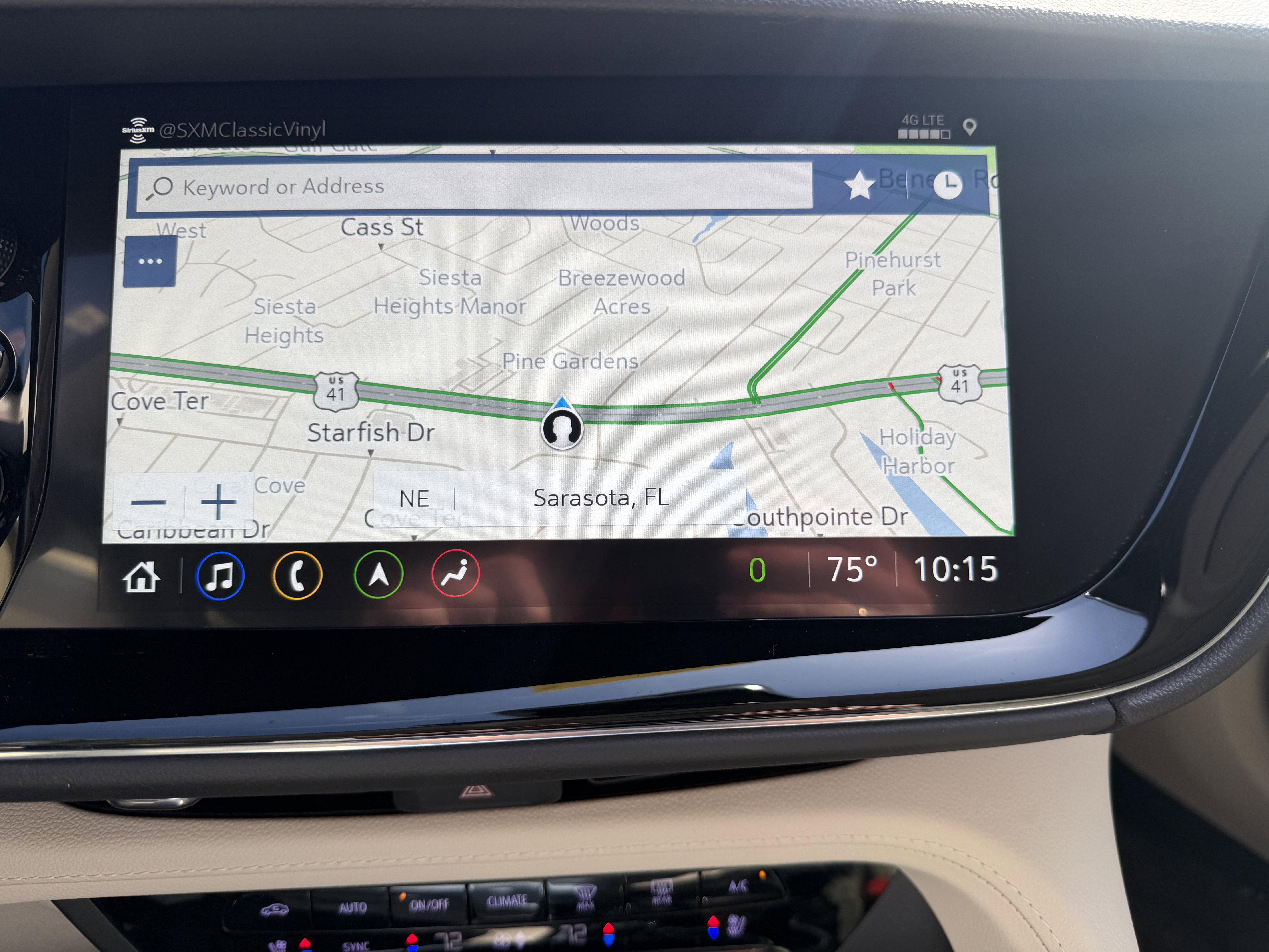 Used 2023 Buick Envision Avenir image 21