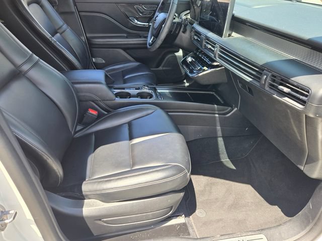 Used 2023 Lincoln Corsair FWD image 16