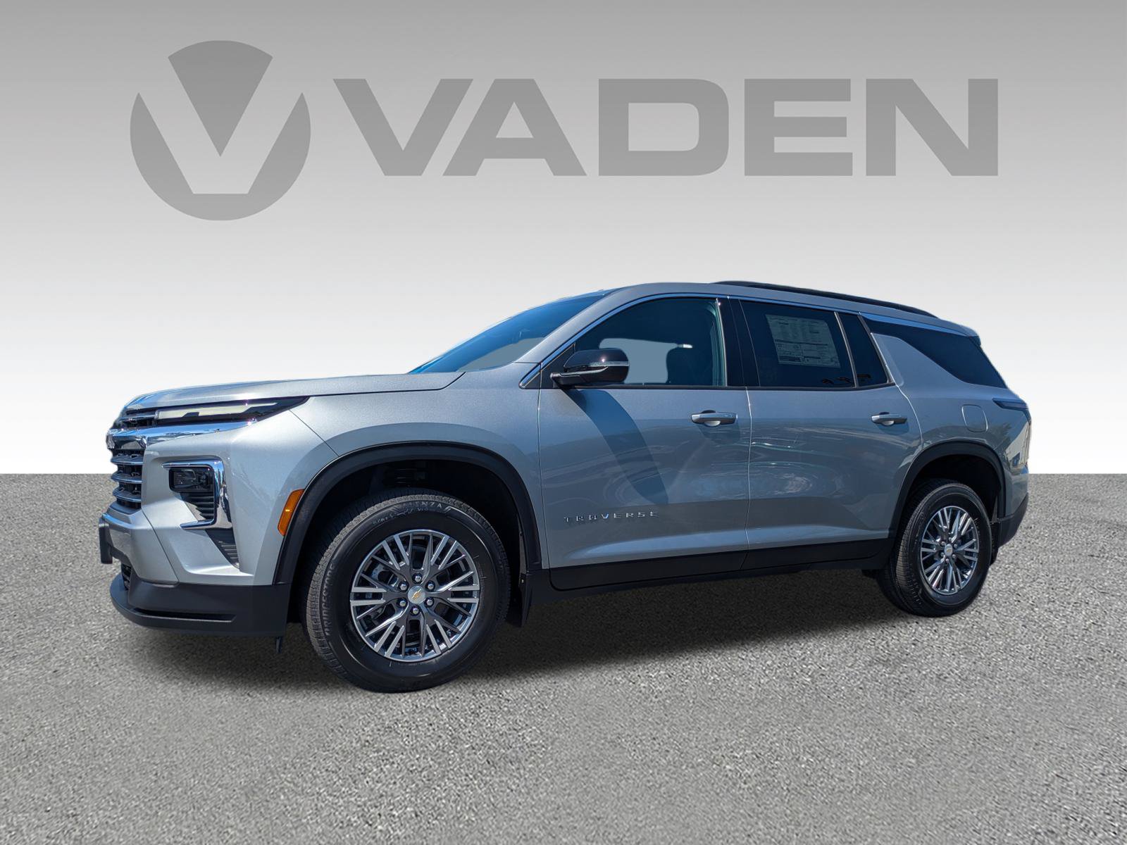 New 2026 Chevrolet Traverse LT video 2