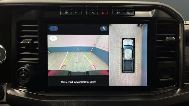 Used 2023 Ford F350 Platinum w/ Tremor Off-Road Package image 13