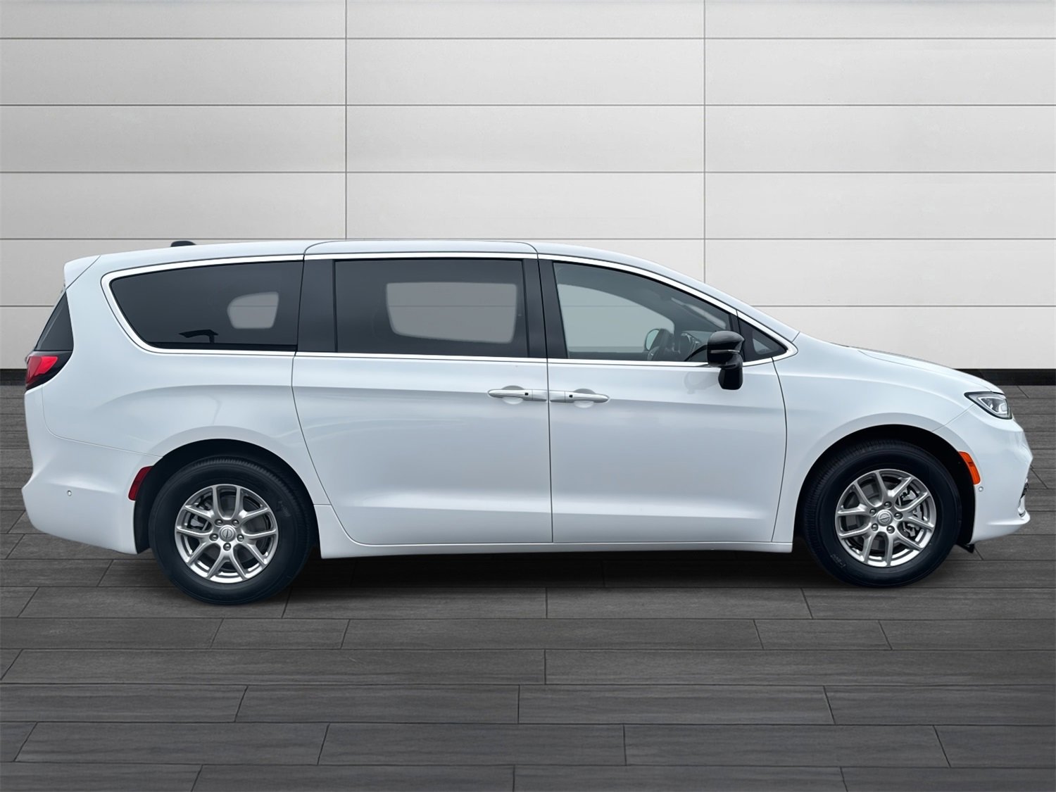 New 2025 Chrysler Pacifica Select image 3