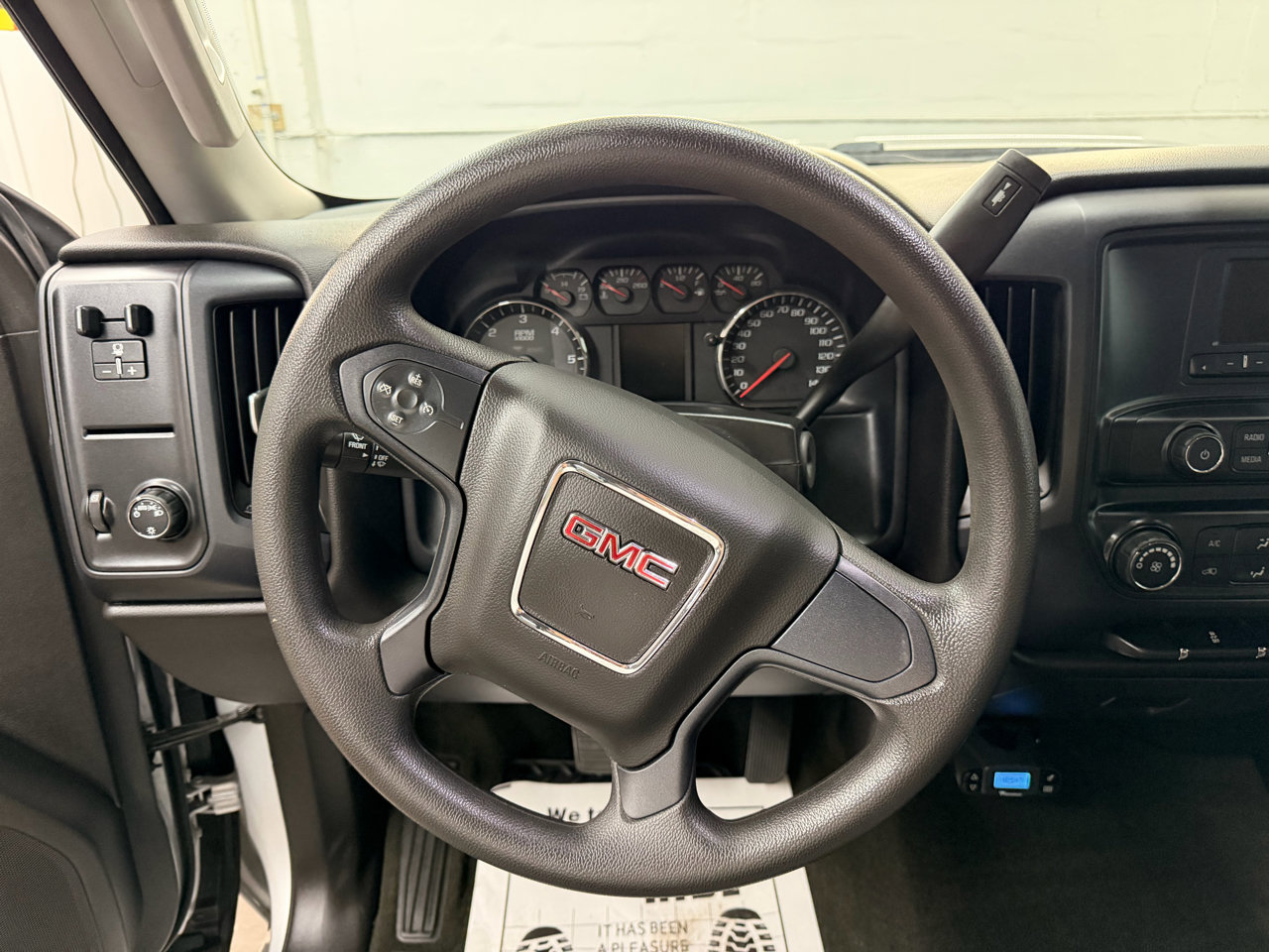 Used 2016 GMC Sierra 2500 2WD Double Cab w/ Sierra Convenience Package image 15