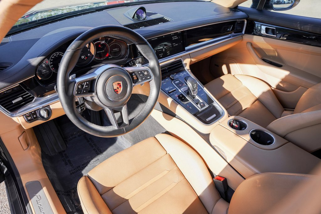Used 2018 Porsche Panamera 4 image 14