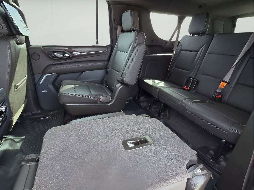 Used 2021 GMC Yukon XL Denali w/ Denali Ultimate Package image 24