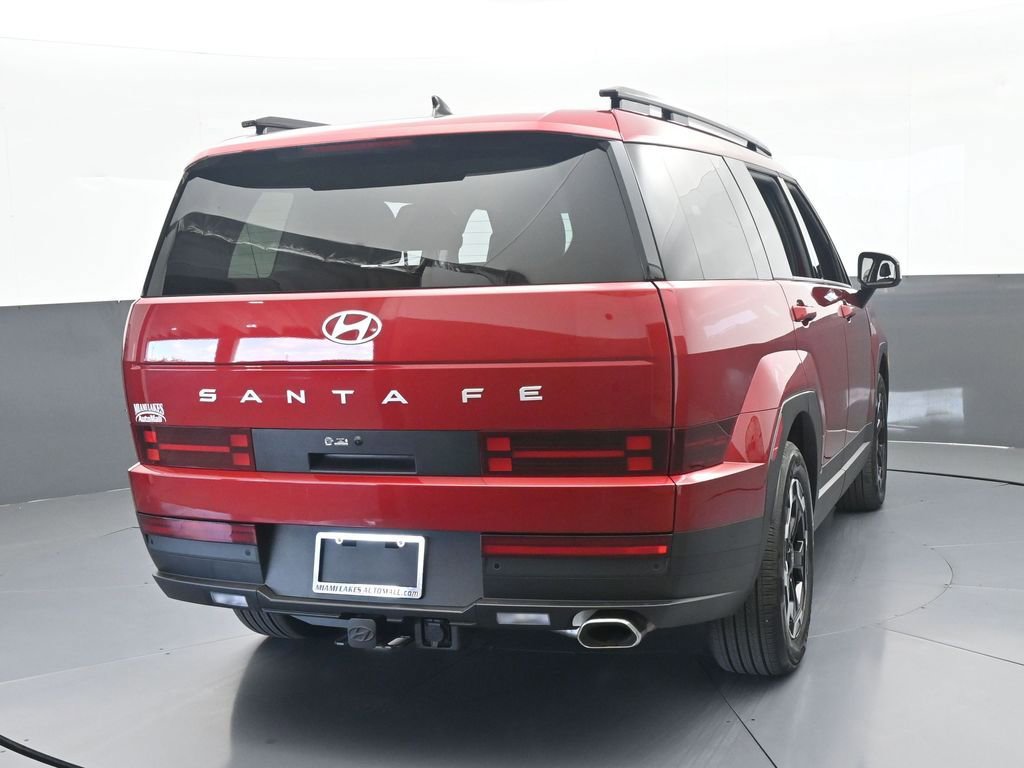 Used 2025 Hyundai Santa Fe SEL FWD image 5