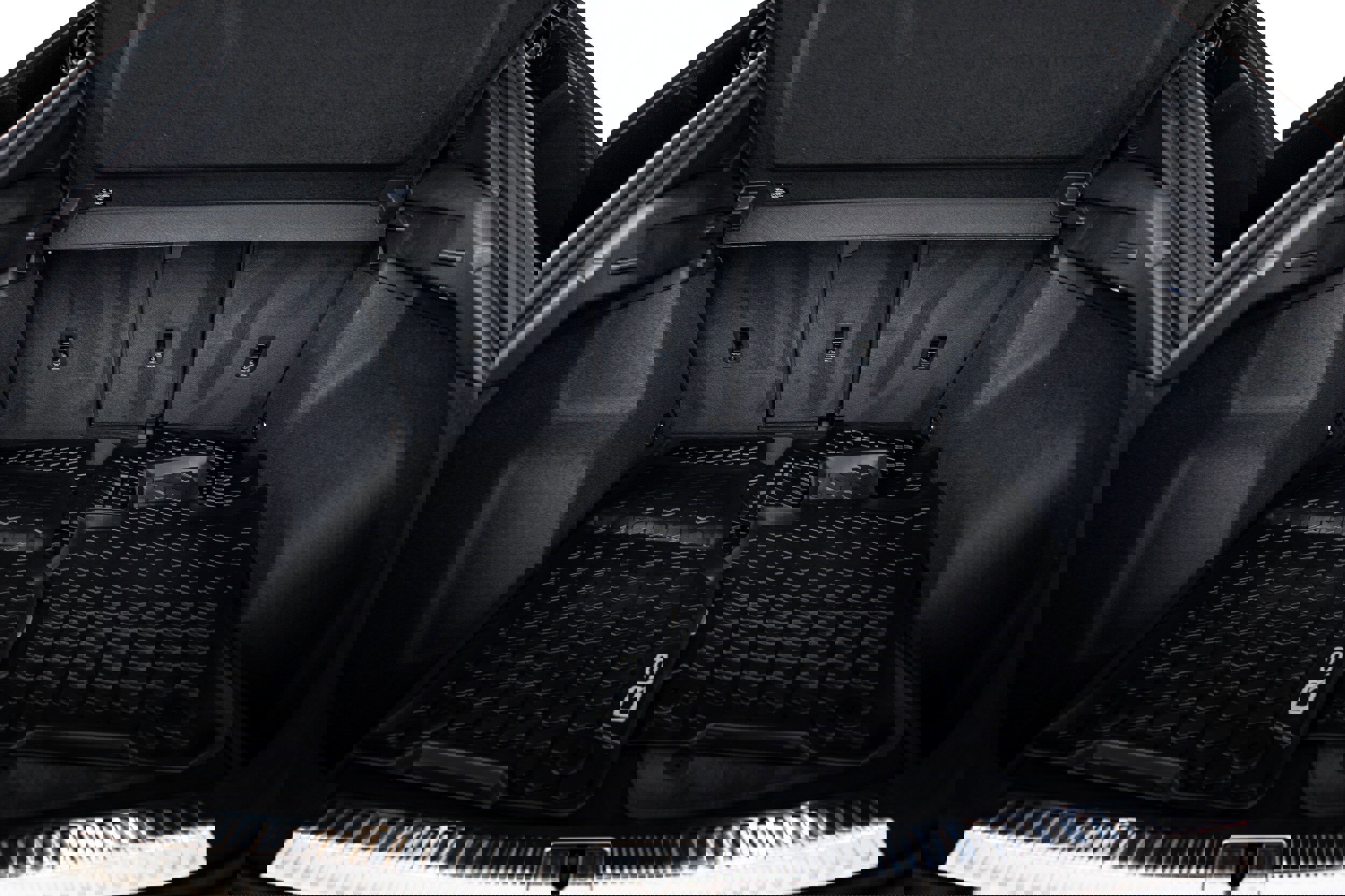 Certified 2025 Audi Q3 2.0T Premium Plus w/ Premium Plus Package AWD/4WD image 20