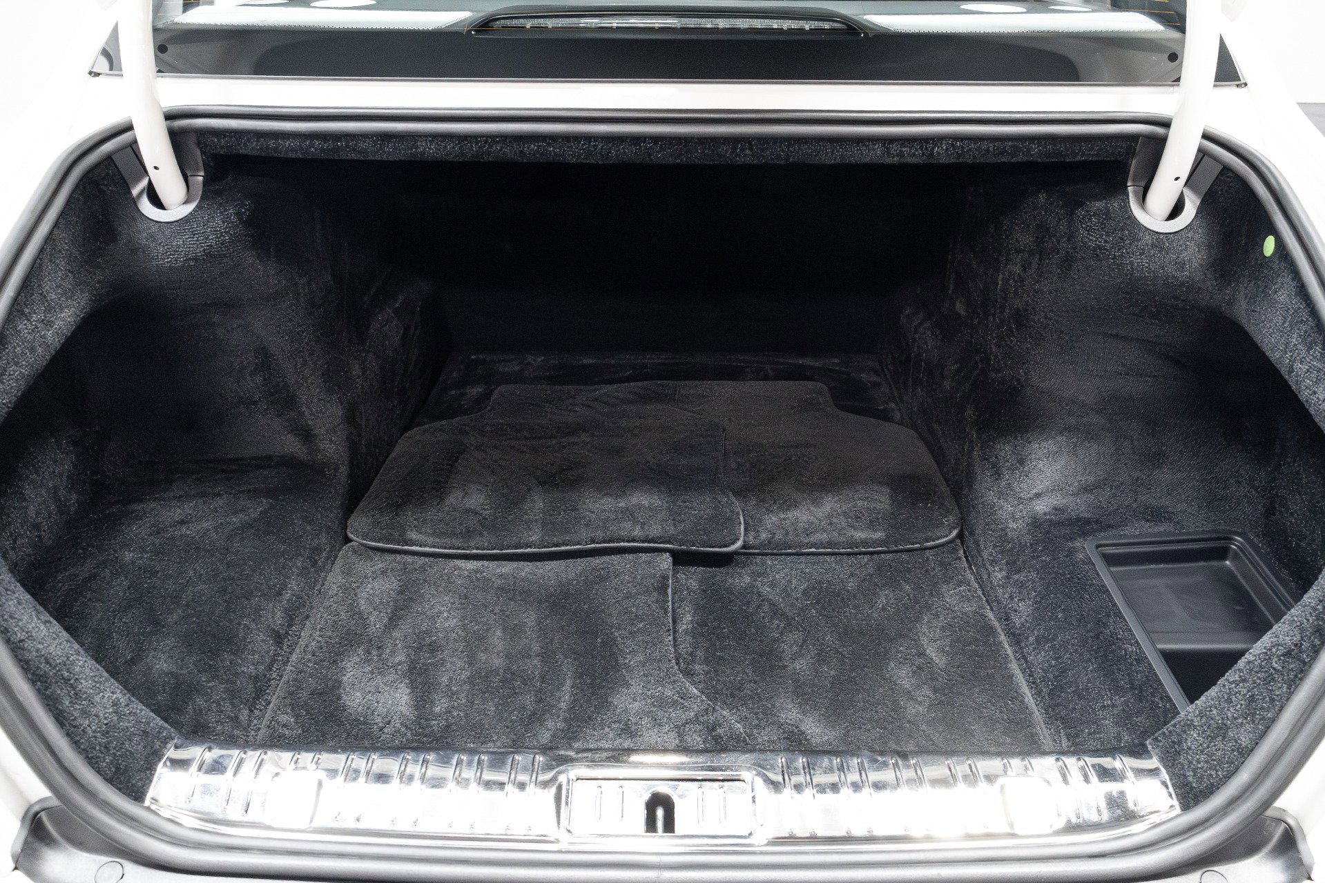 Used 2016 Rolls-Royce Ghost image 60