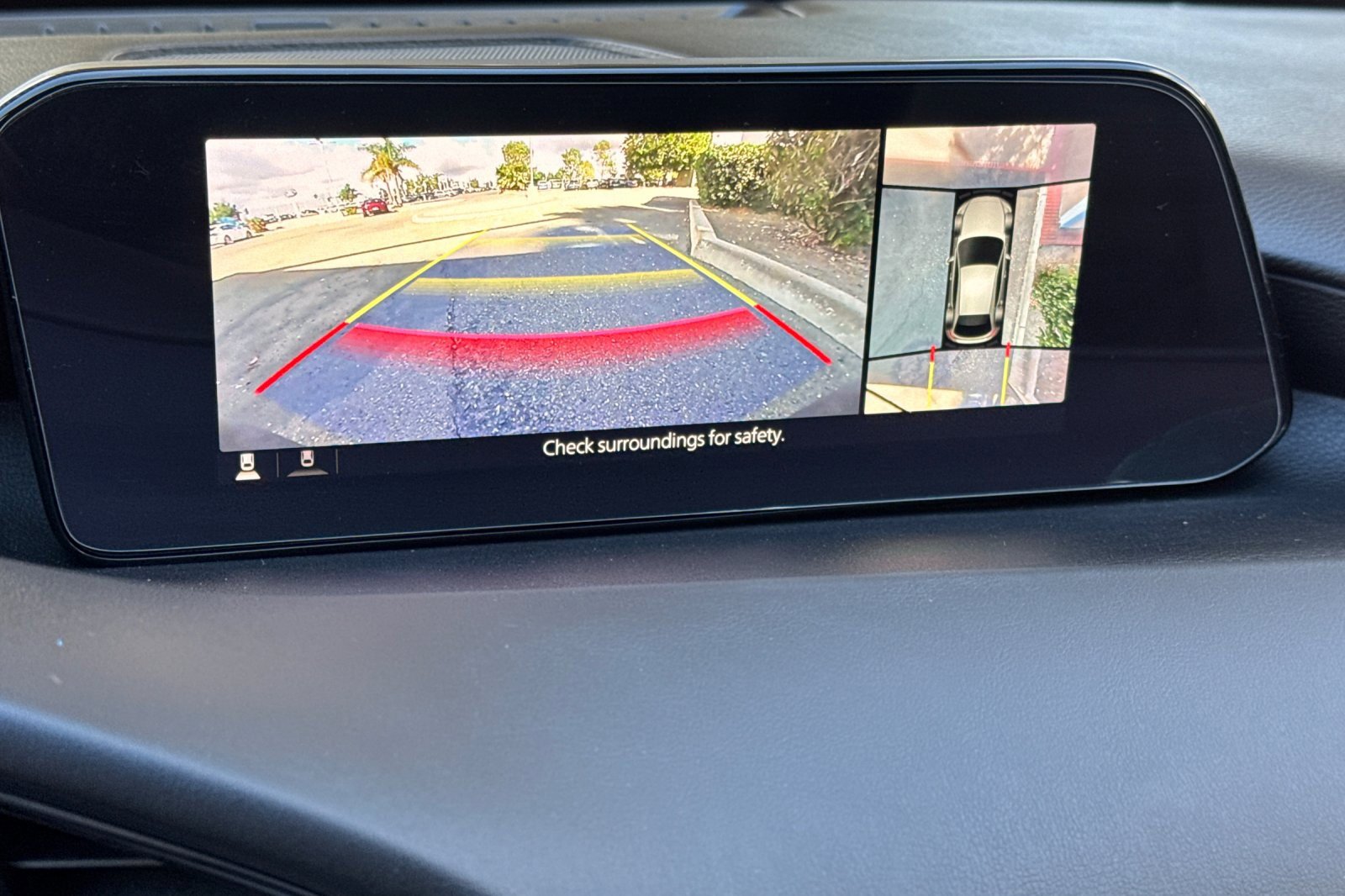 Used 2021 MAZDA MAZDA3 Hatchback w/Premium Plus Pkg image 19