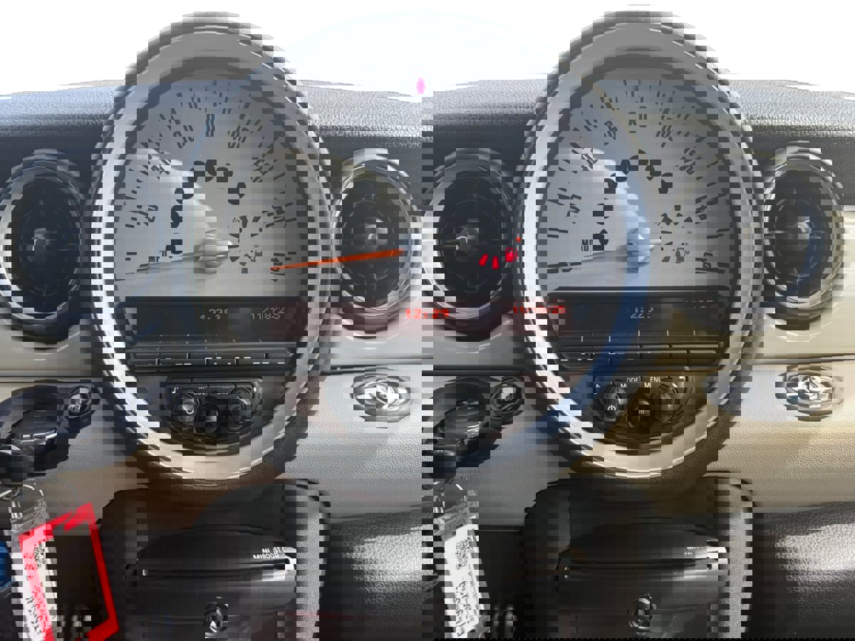 Used 2014 MINI Cooper Roadster S image 12