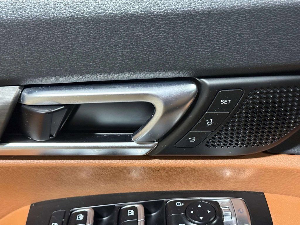 Used 2023 Kia Telluride SX Prestige X-Line image 9