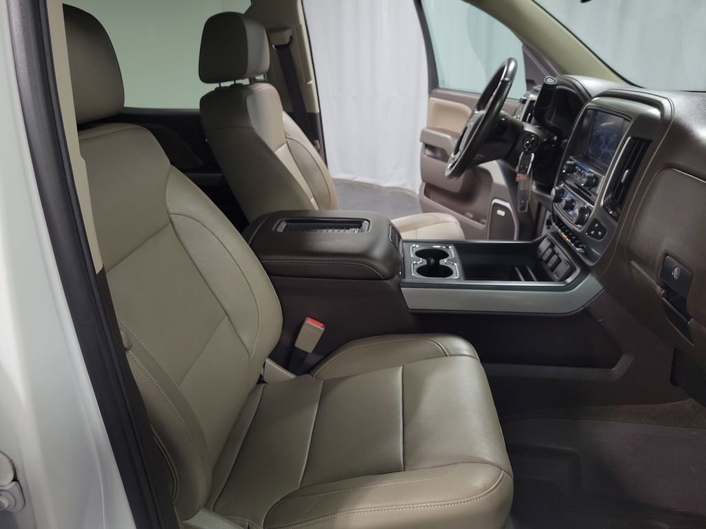 Used 2018 Chevrolet Silverado 1500 LTZ Z71 w/ LTZ Plus Package image 26