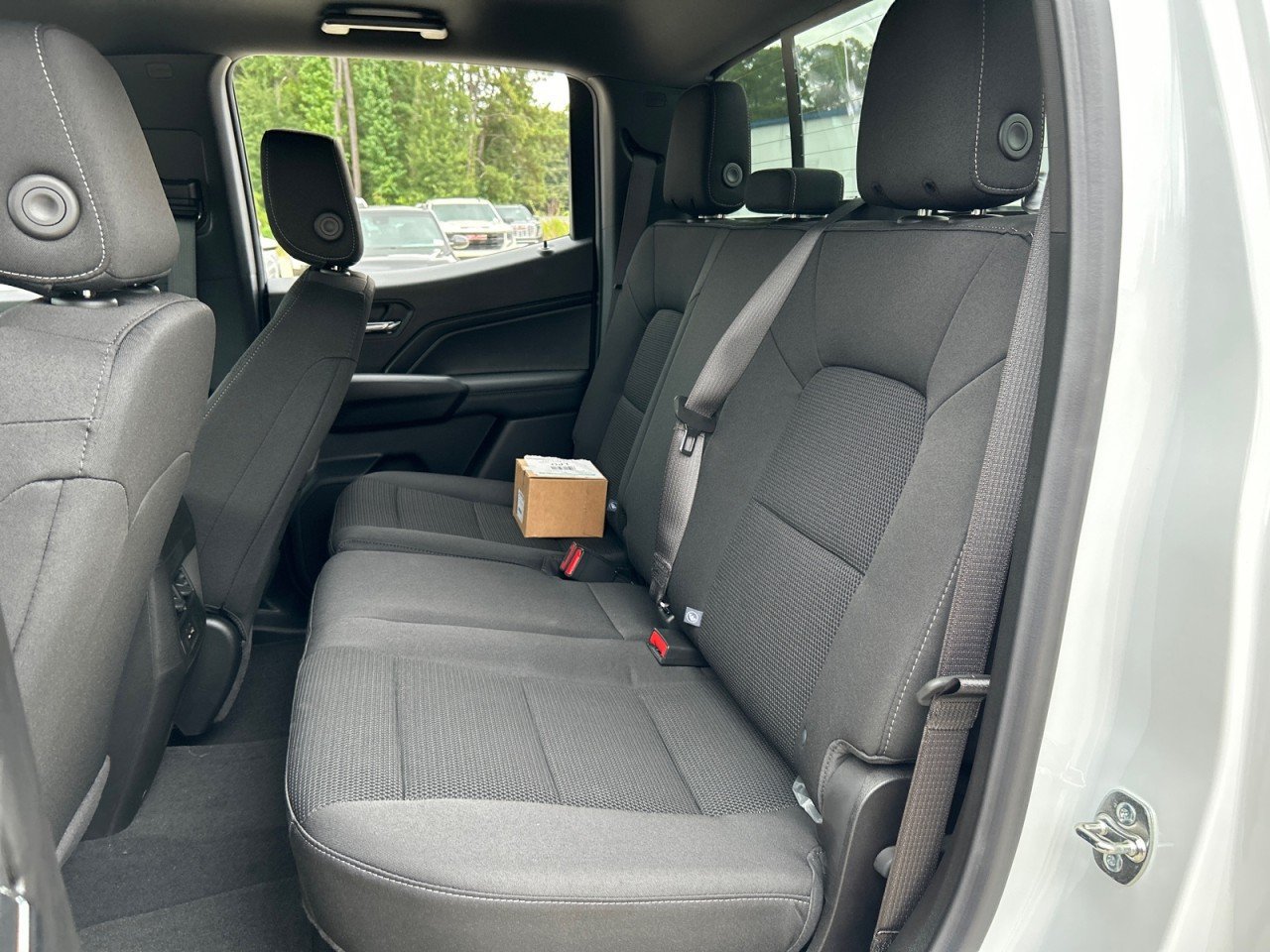 New 2026 GMC Canyon Elevation w/ Convenience Package AWD/4WD image 16