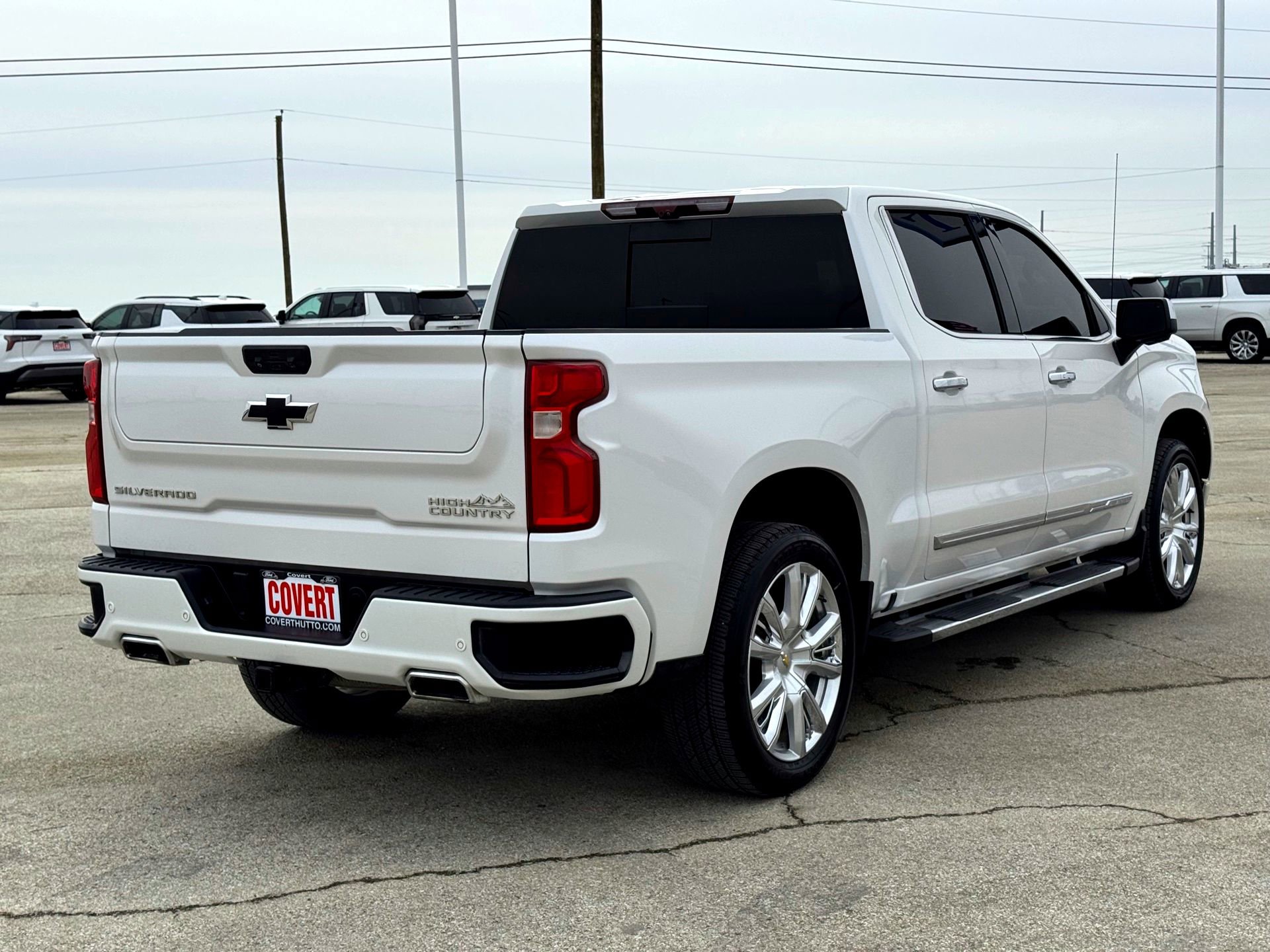 Used 2023 Chevrolet Silverado 1500 High Country w/ High Country Premium Package image 6