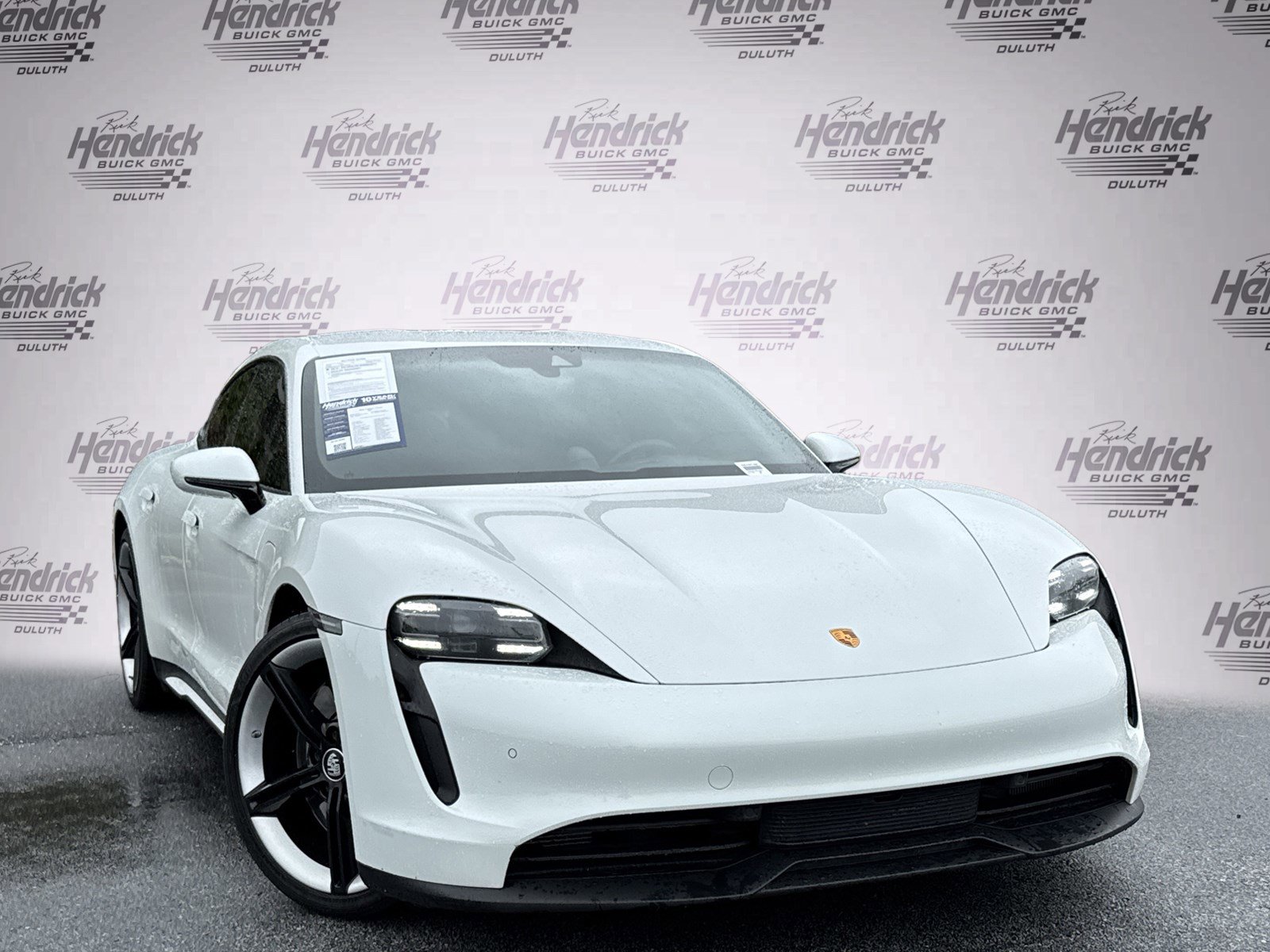 Used 2022 Porsche Taycan RWD video 2