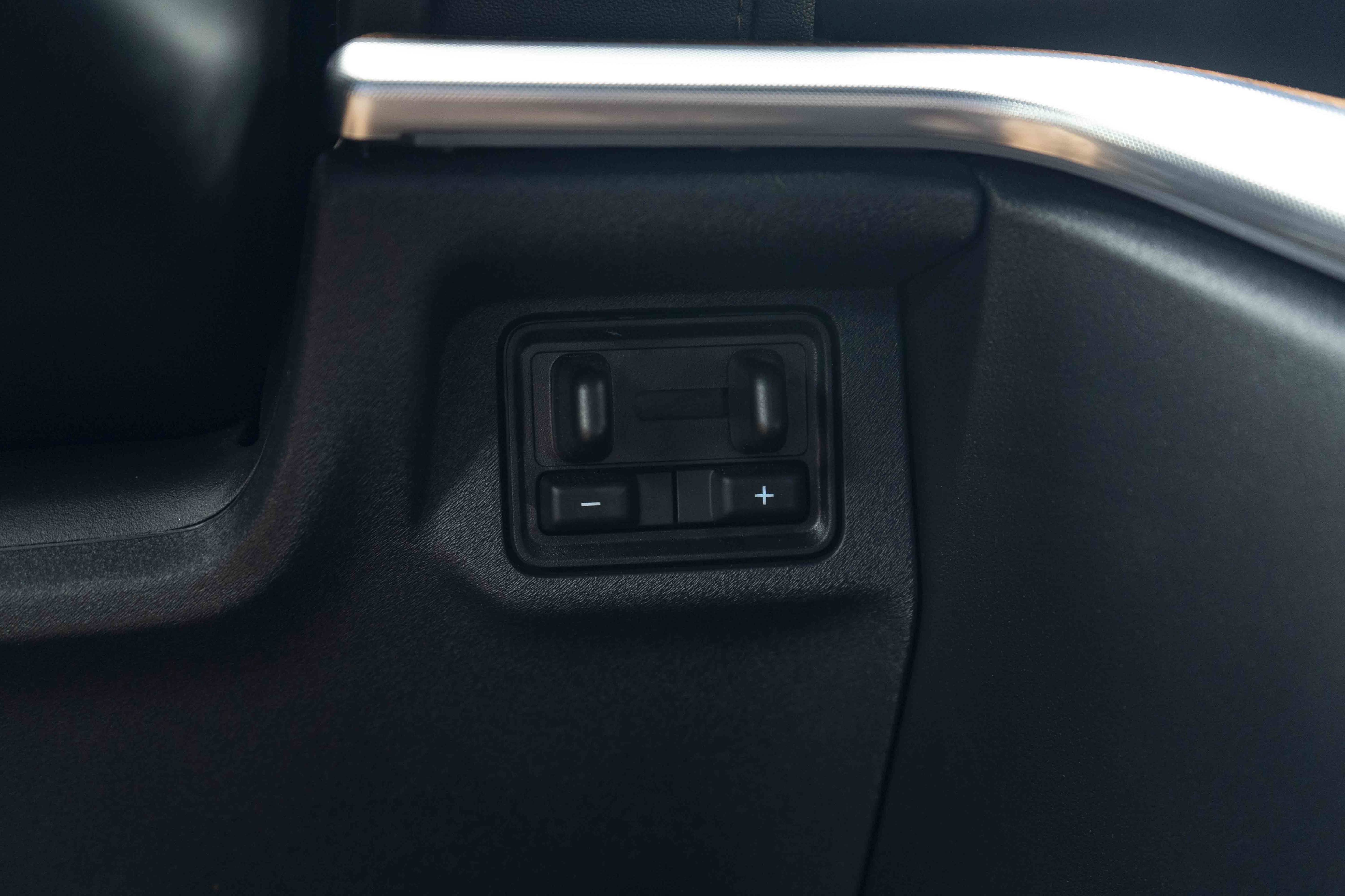 Used 2025 Ford Expedition King Ranch AWD/4WD image 33