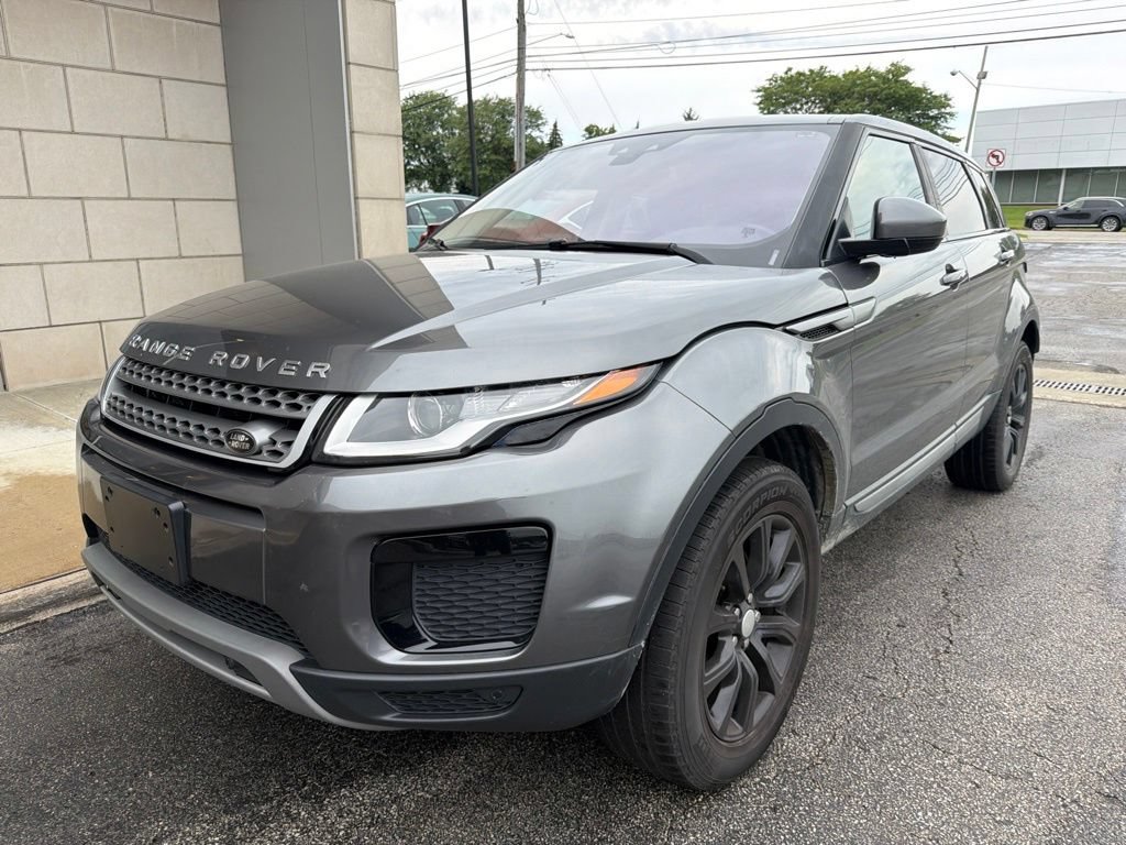 Used 2018 Land Rover Range Rover Evoque SE AWD/4WD image 3