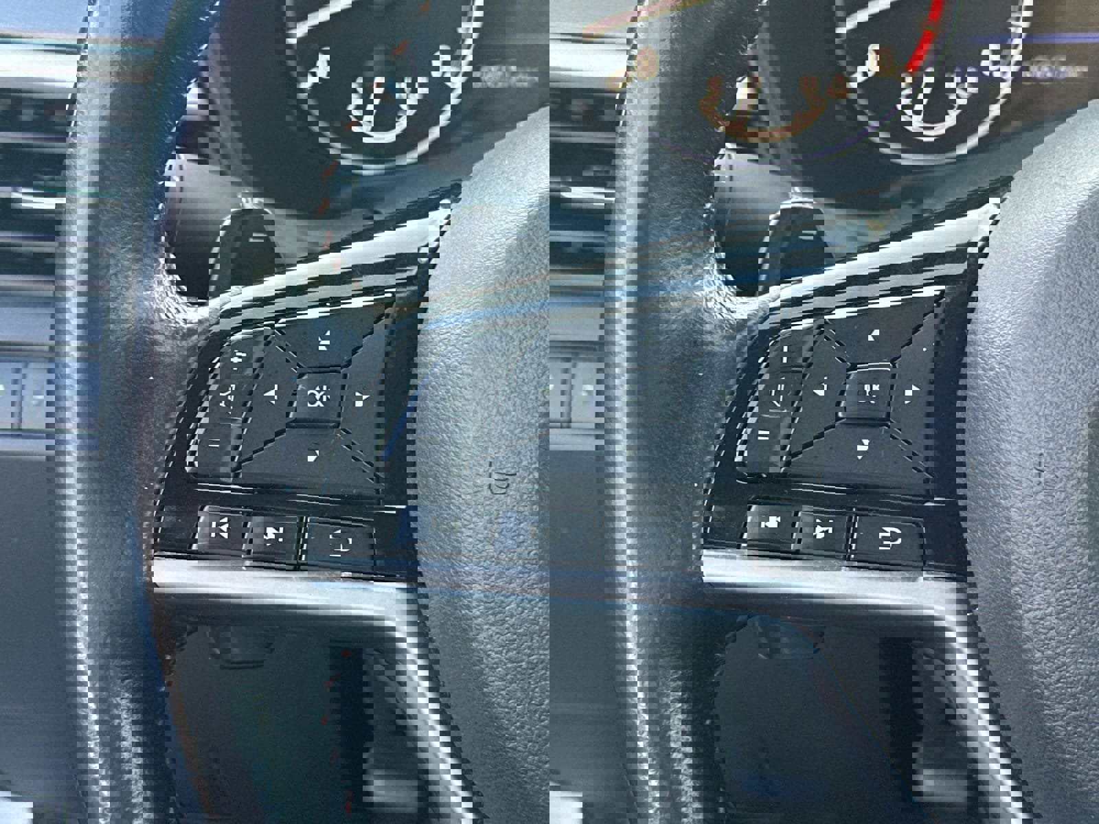 Used 2024 Nissan Altima 2.5 SR image 24