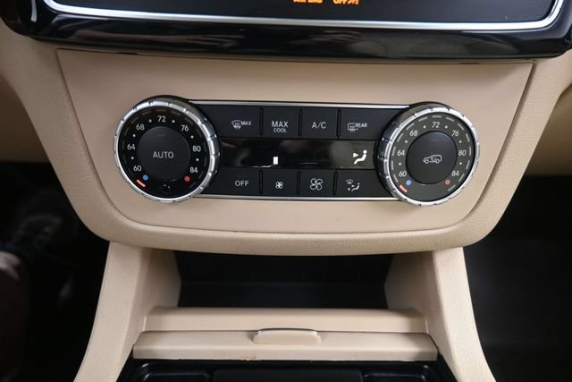 Used 2018 Mercedes-Benz GLS 450 4MATIC w/ Premium Package image 12