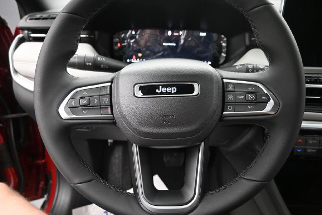 New 2026 Jeep Compass Limited w/ Sun, Sound & Navigation Group AWD/4WD image 25