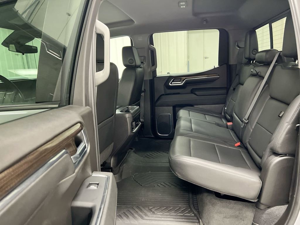 Used 2024 Chevrolet Silverado 1500 LT Trail Boss w/ Convenience Package II image 23