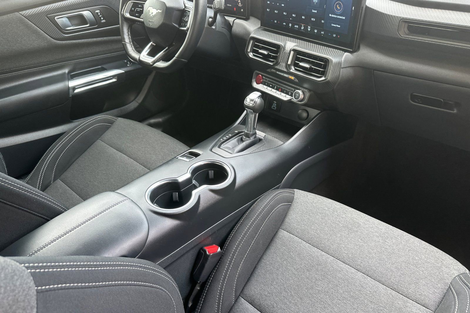 Used 2025 Ford Mustang Coupe image 15