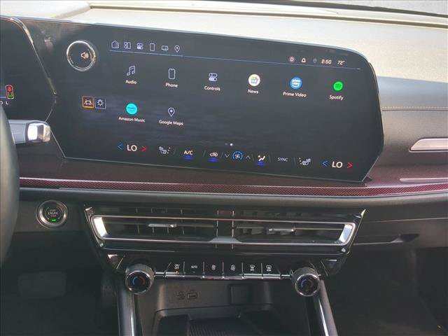 Used 2025 Chevrolet Traverse Z71 AWD/4WD image 15