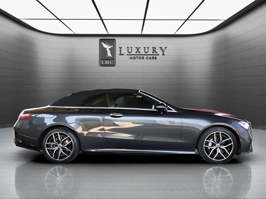 Used 2021 Mercedes-Benz E 450 4MATIC Cabriolet w/ AMG Line image 9