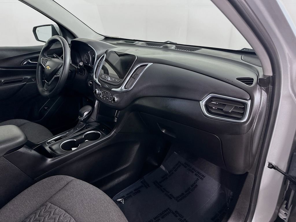 Used 2022 Chevrolet Equinox LT image 38