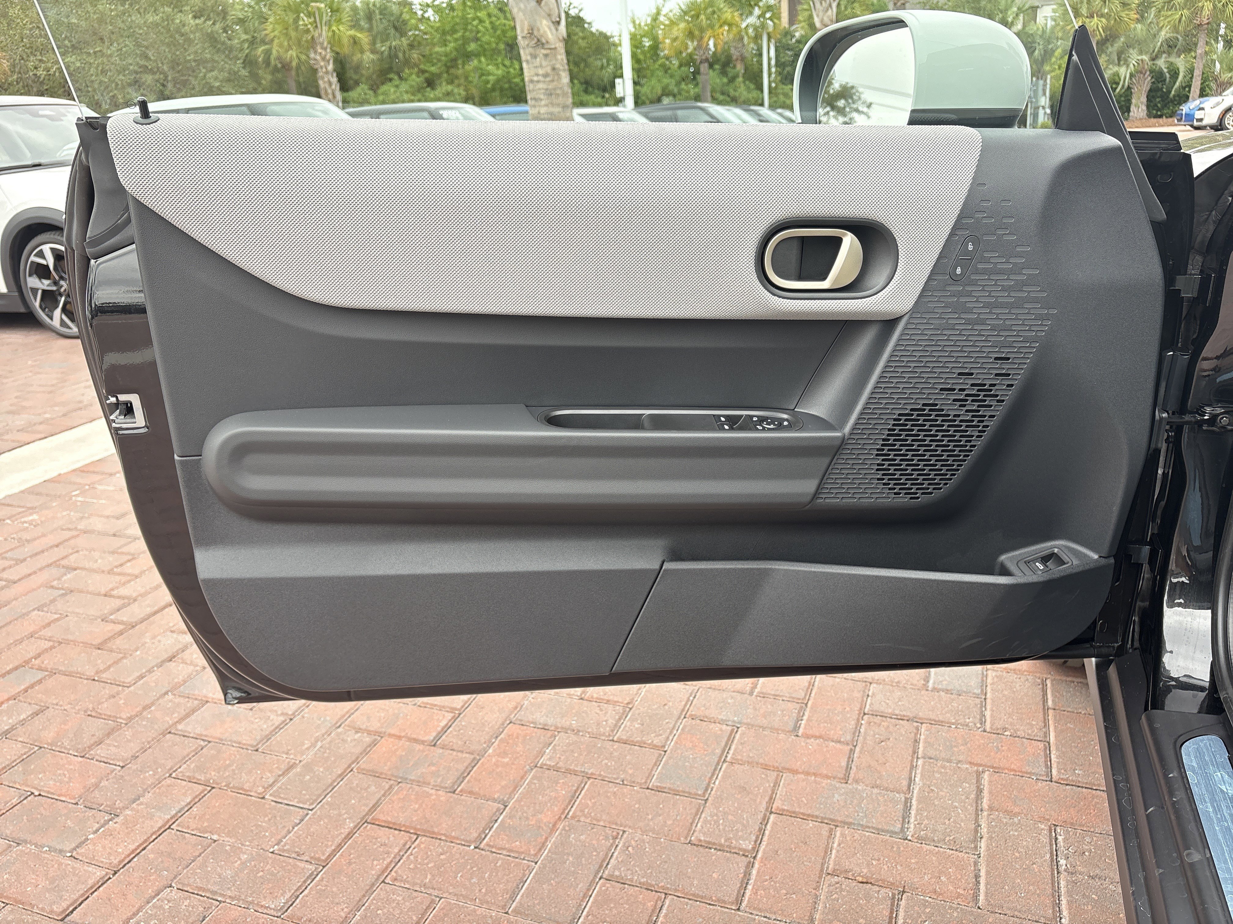 Used 2026 MINI Cooper 2-Door Hardtop image 7