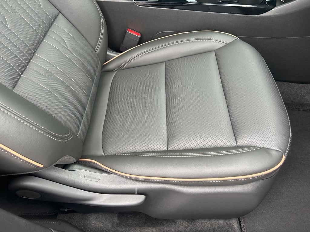 Used 2024 Buick Envista Avenir FWD image 44