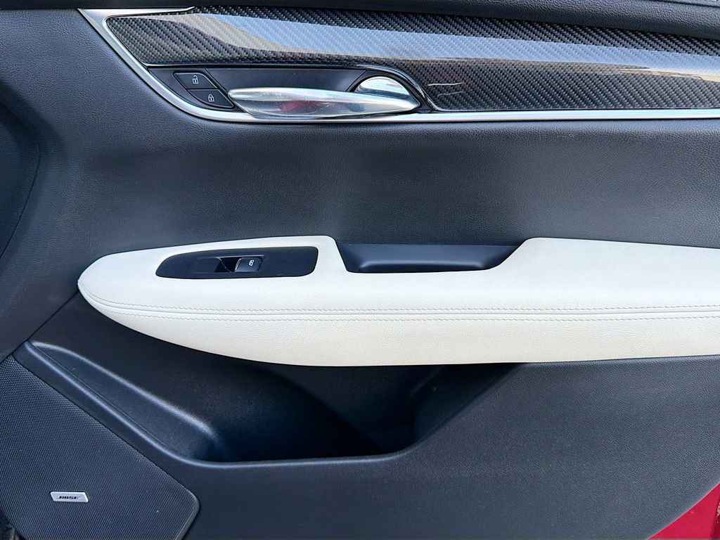 Used 2021 Cadillac XT6 Sport image 29