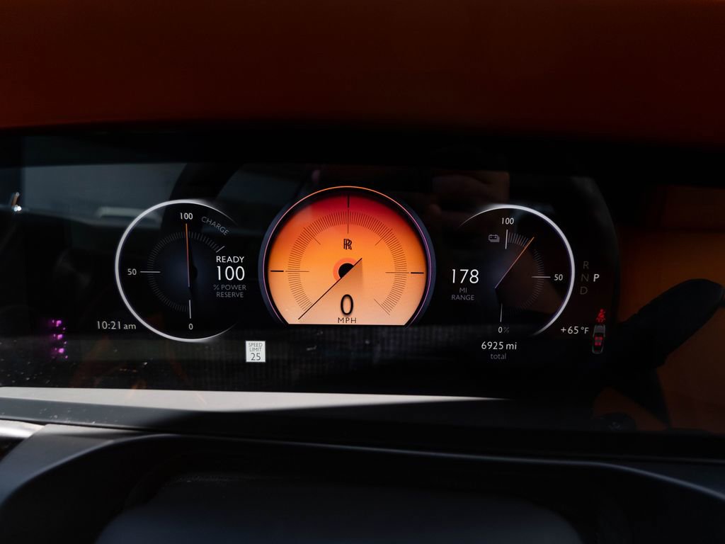 Used 2024 Rolls-Royce Spectre w/ Spectre Launch Package AWD/4WD image 16