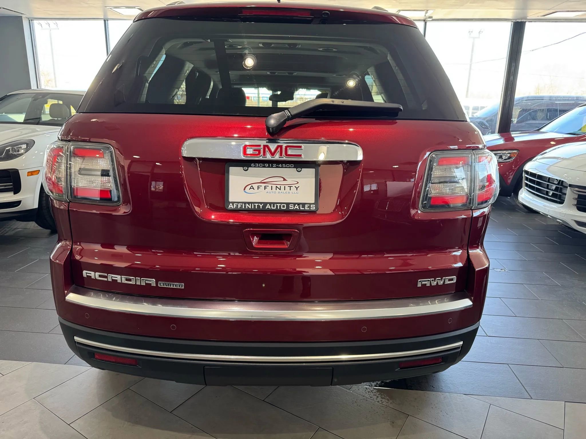 Used 2017 GMC Acadia Limited SLT image 5