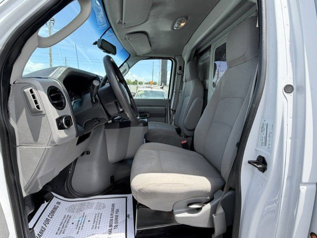 Used 2025 Ford E-350 and Econoline 350 Super Duty w/ Power Equipment Group RWD image 13