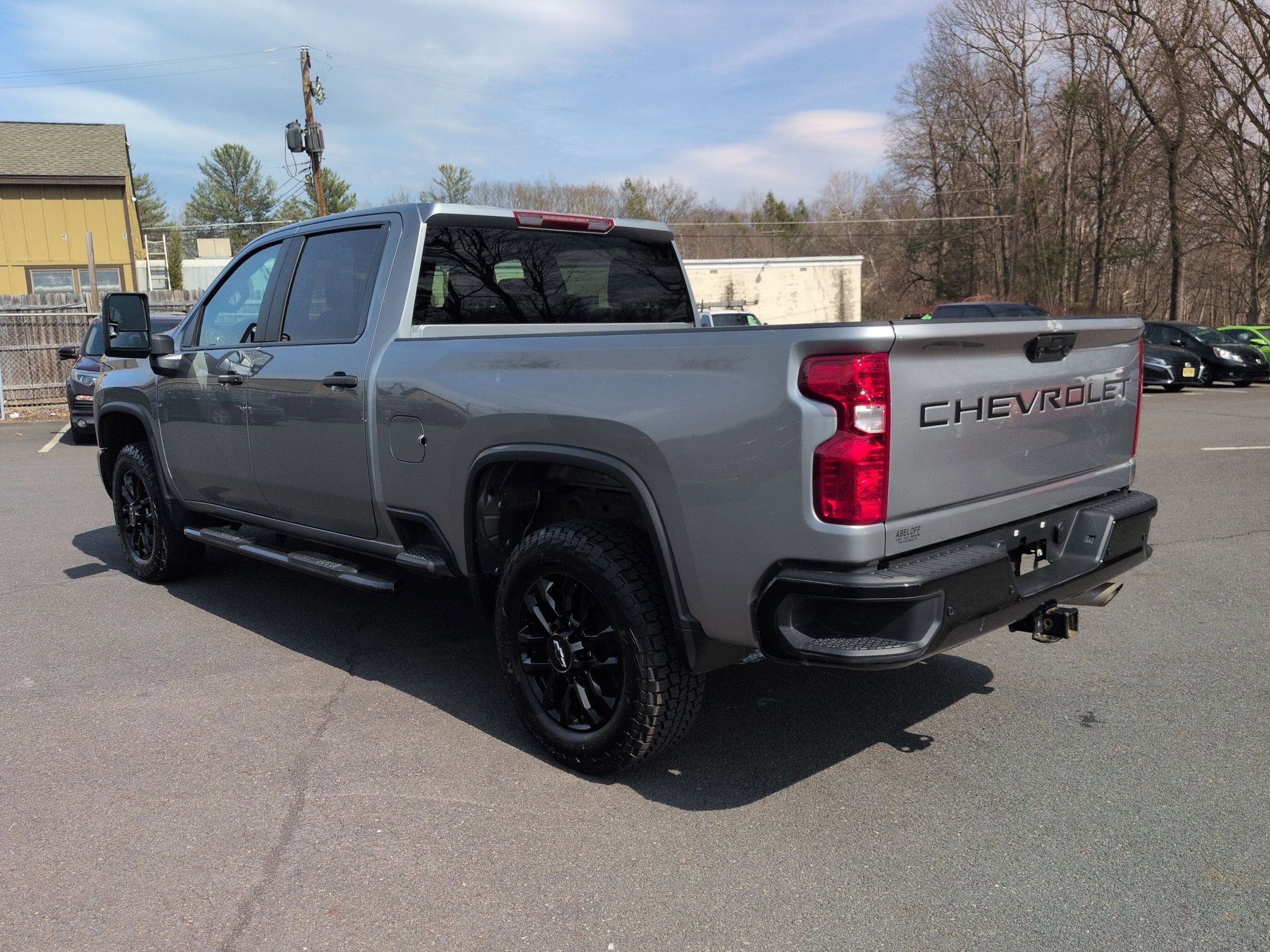 Used 2025 Chevrolet Silverado 2500 Custom w/ Custom Value Package image 7