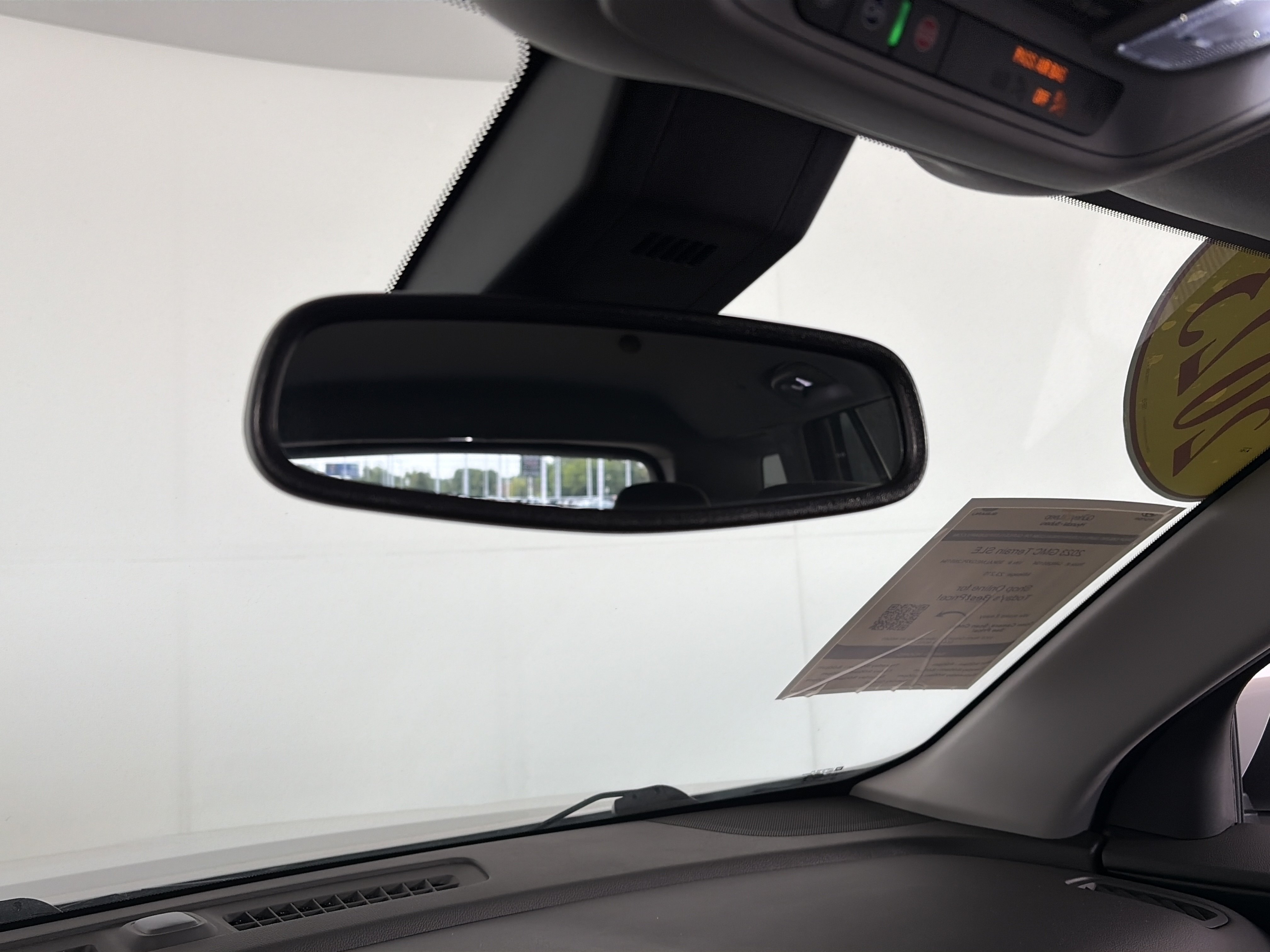 Used 2023 GMC Terrain SLE FWD image 28