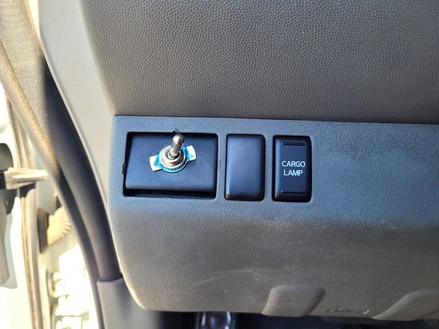 Used 2020 Nissan Frontier S image 14