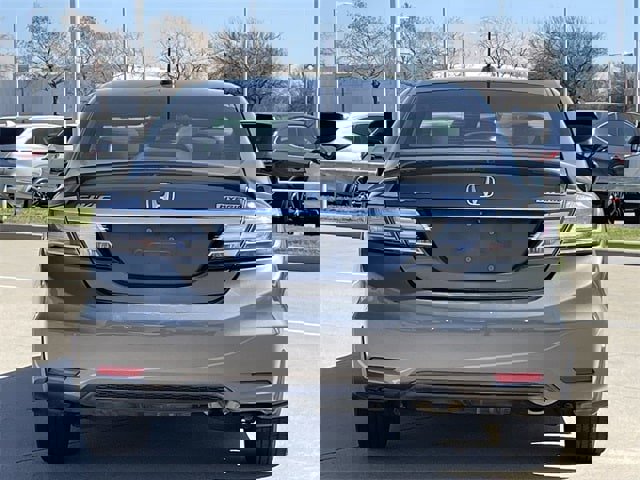 Used 2013 Honda Civic Hybrid Sedan image 5