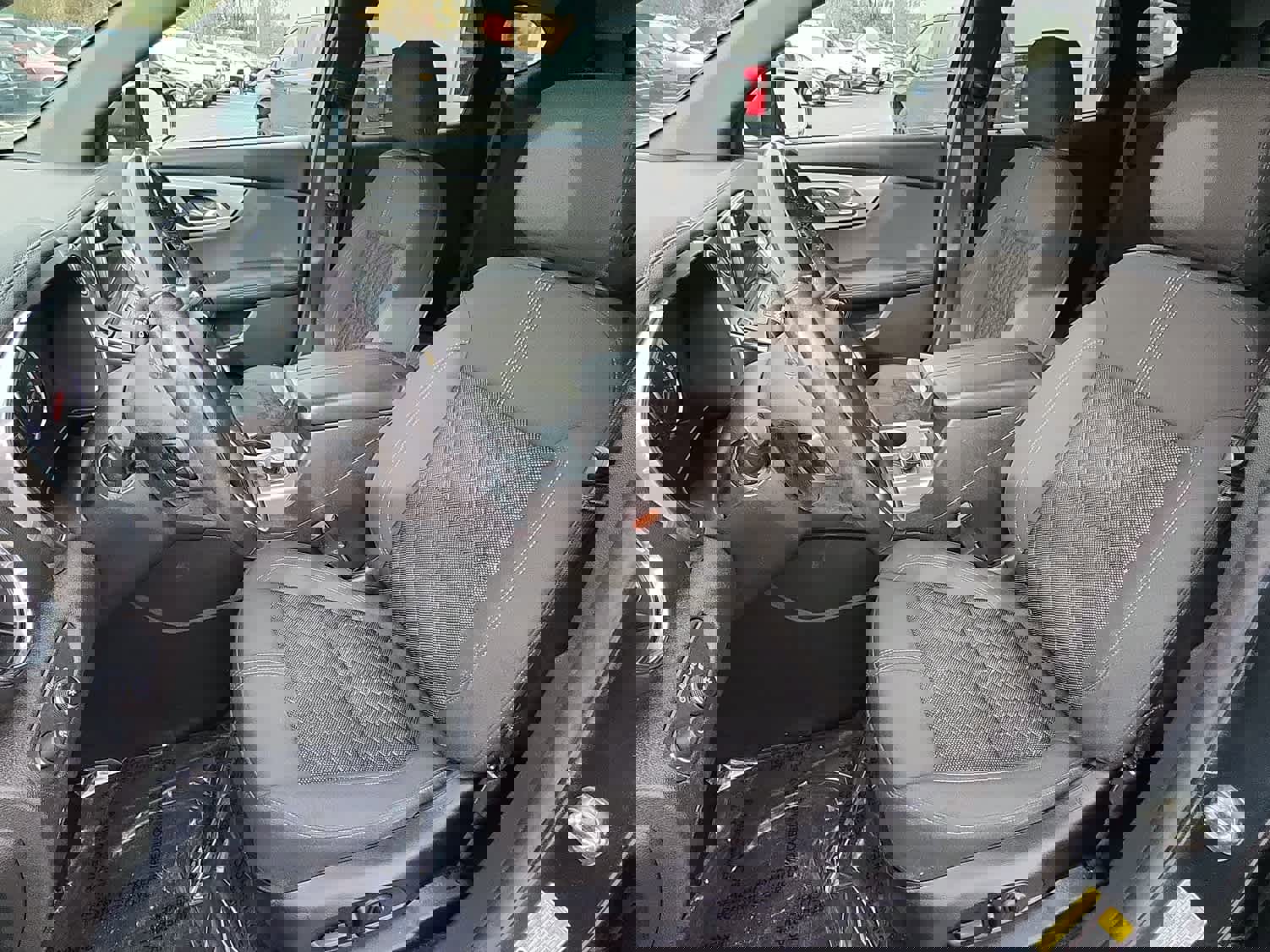 Used 2019 Chevrolet Blazer LT image 10