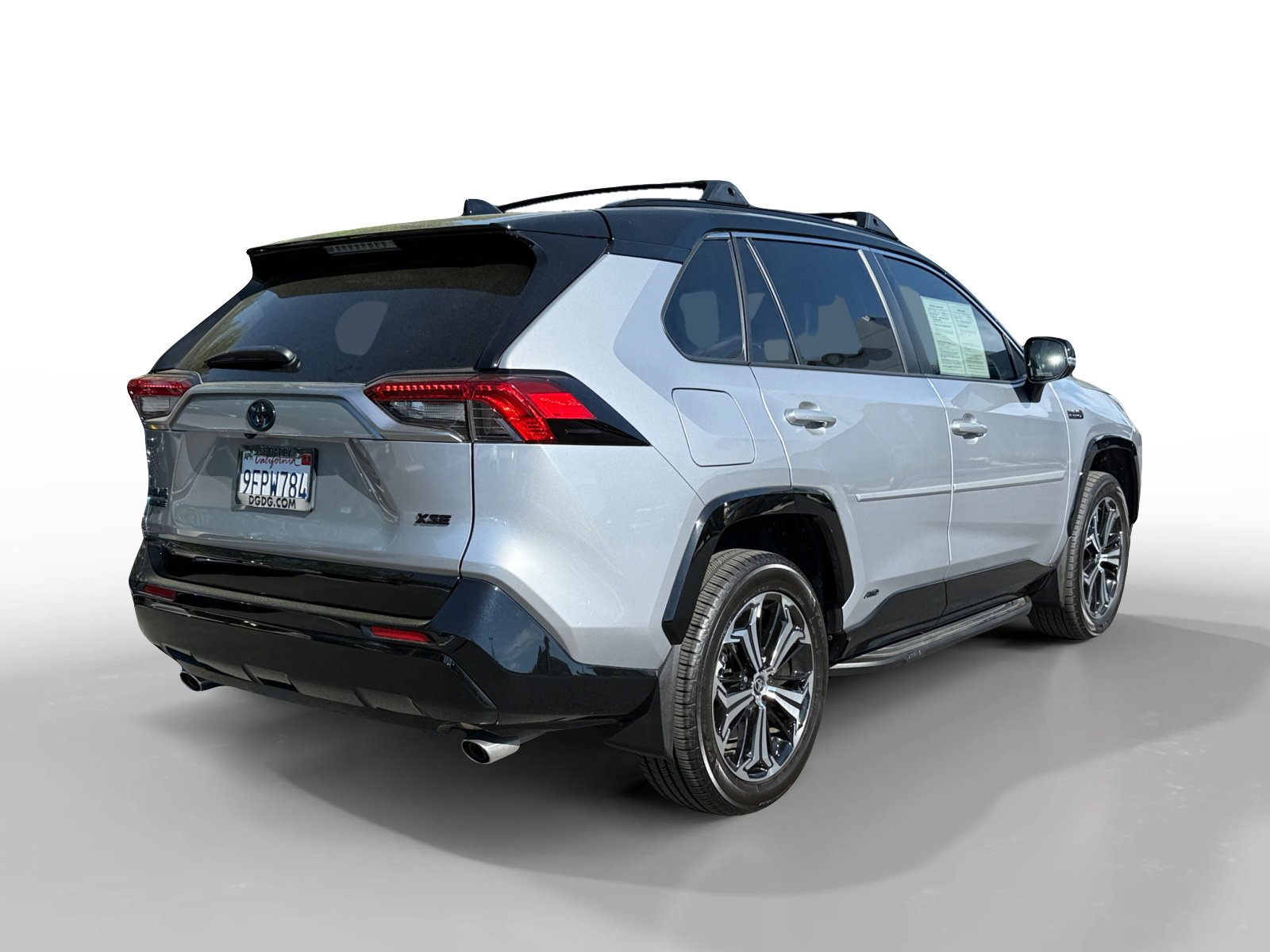 Used 2023 Toyota RAV4 XSE w/ Weather Package image 5