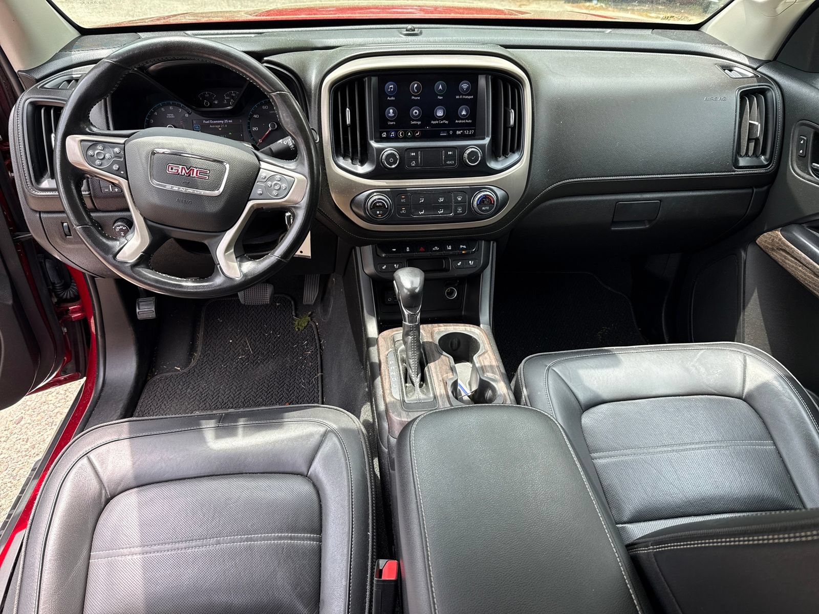 Used 2022 GMC Canyon Denali AWD/4WD image 16