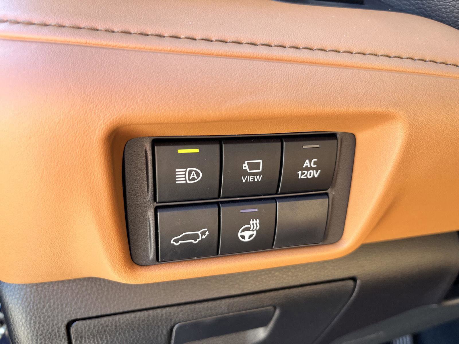 Used 2023 Toyota Highlander Platinum image 43