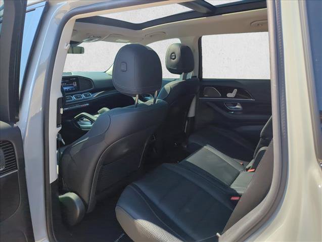 Used 2024 Mercedes-Benz GLS 450 4MATIC image 20