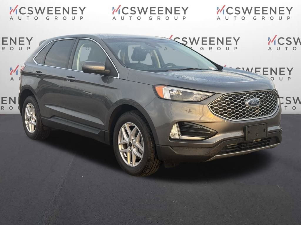 Used 2023 Ford Edge SEL w/ Convenience Package image 7